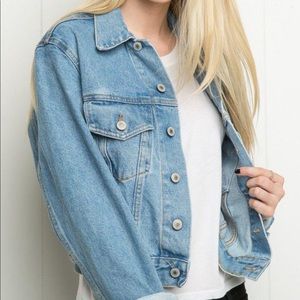 Brandy Melville J Galt light wash Denim Jean Jacket